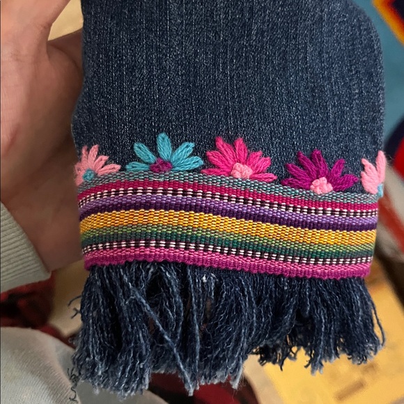 Floral Embroidered Denim Jacket - Picture 2 of 4